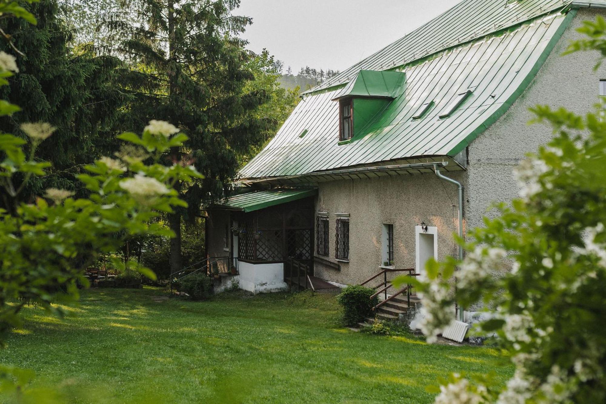 Lesny Dwor W Gorach Sowich Hotel Woliborz Luaran gambar